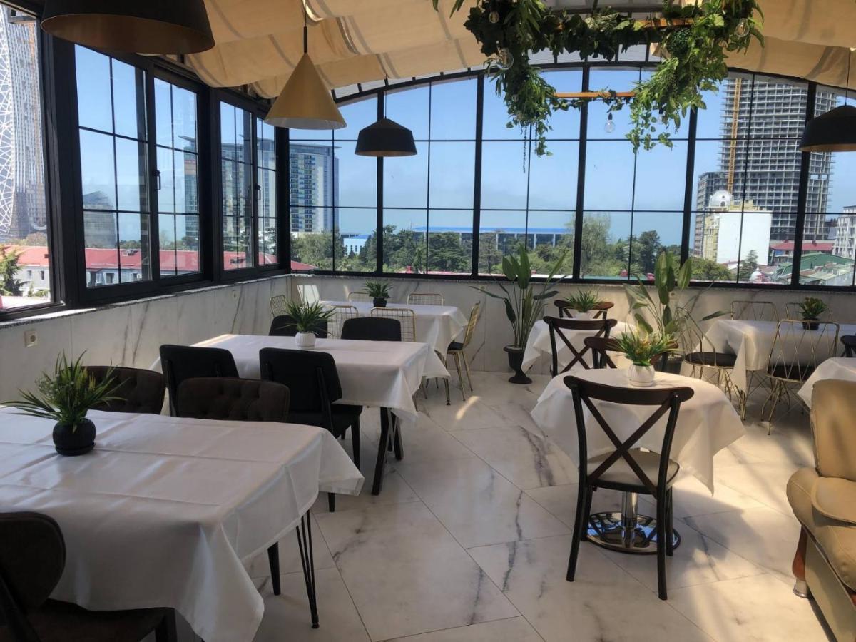 Panorama Hotel Batumi Exteriör bild