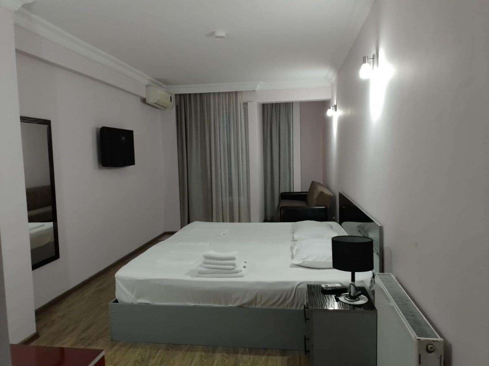 Panorama Hotel Batumi Exteriör bild